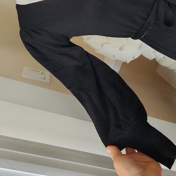 NWT madison +Hudson black,and white PS size knit sweater dress with gold b - Picture 4 of 16